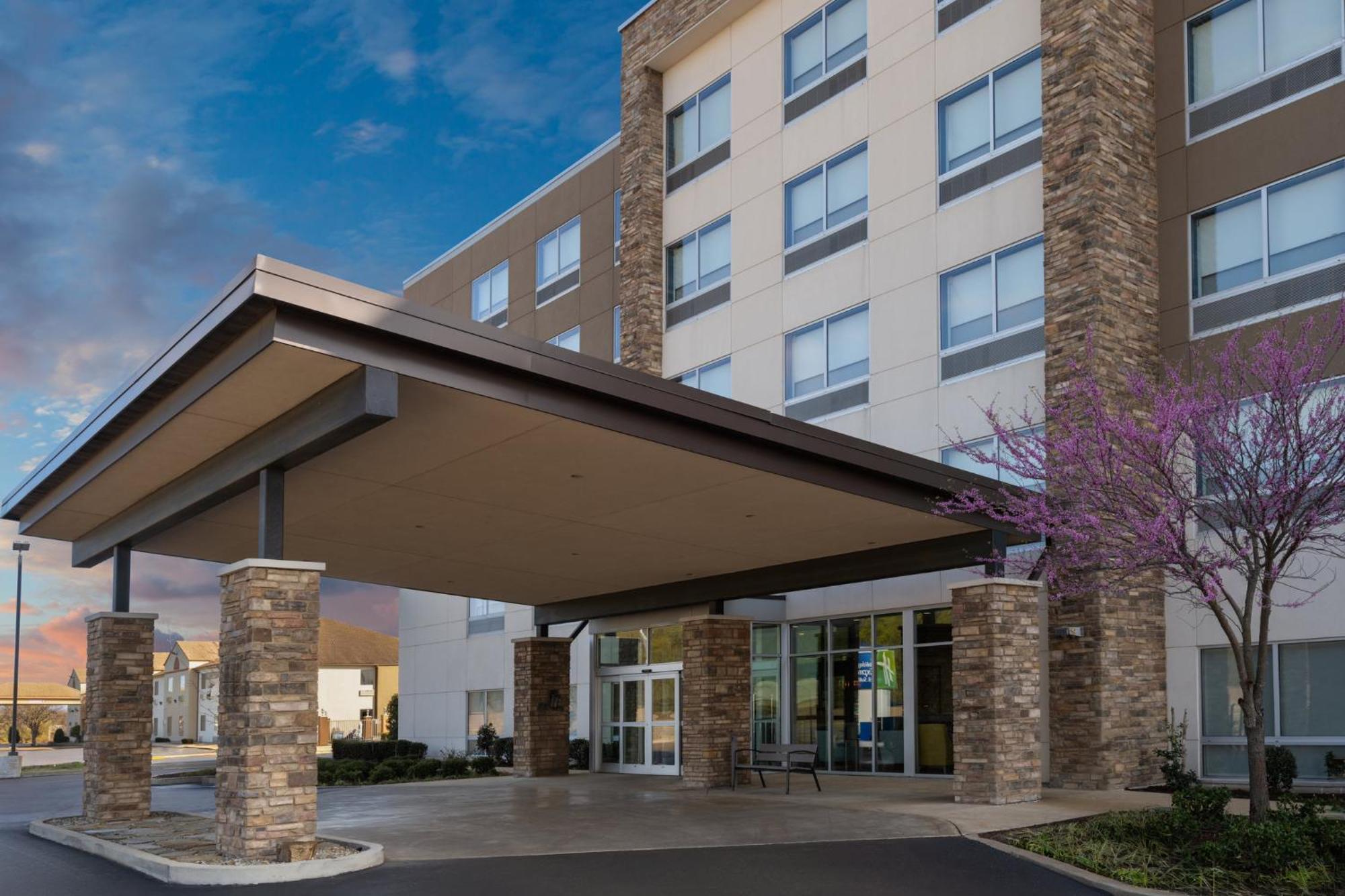 Holiday Inn Express & Suites West Memphis By Ihg Exterior foto